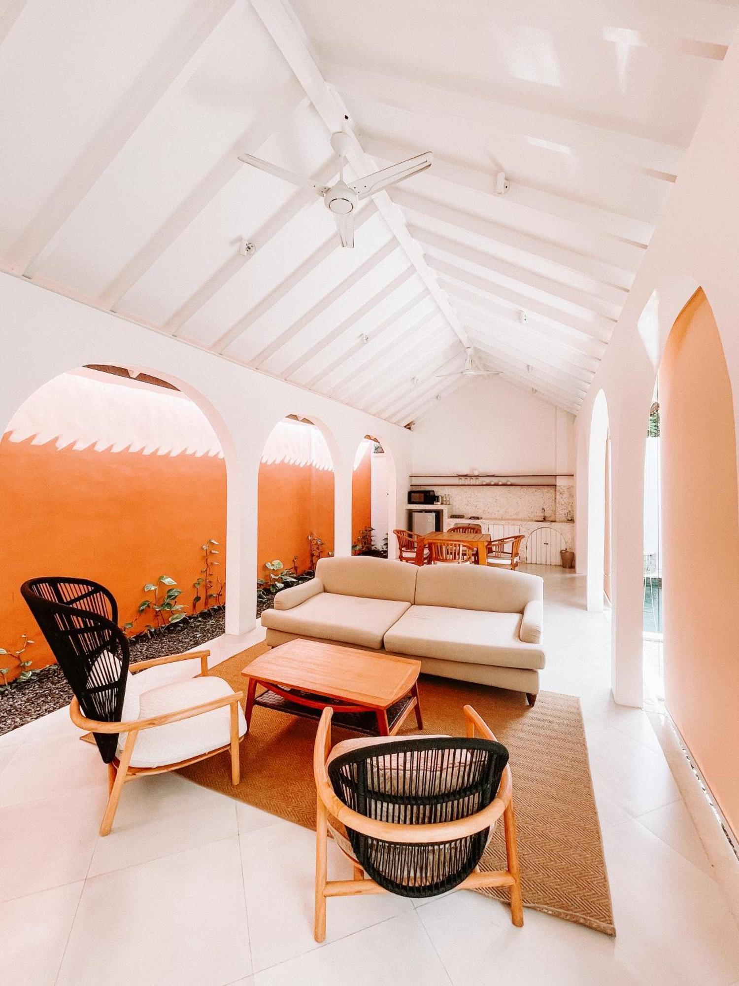 Happy Together By Kresna Hospitality Seminyak  Exterior photo