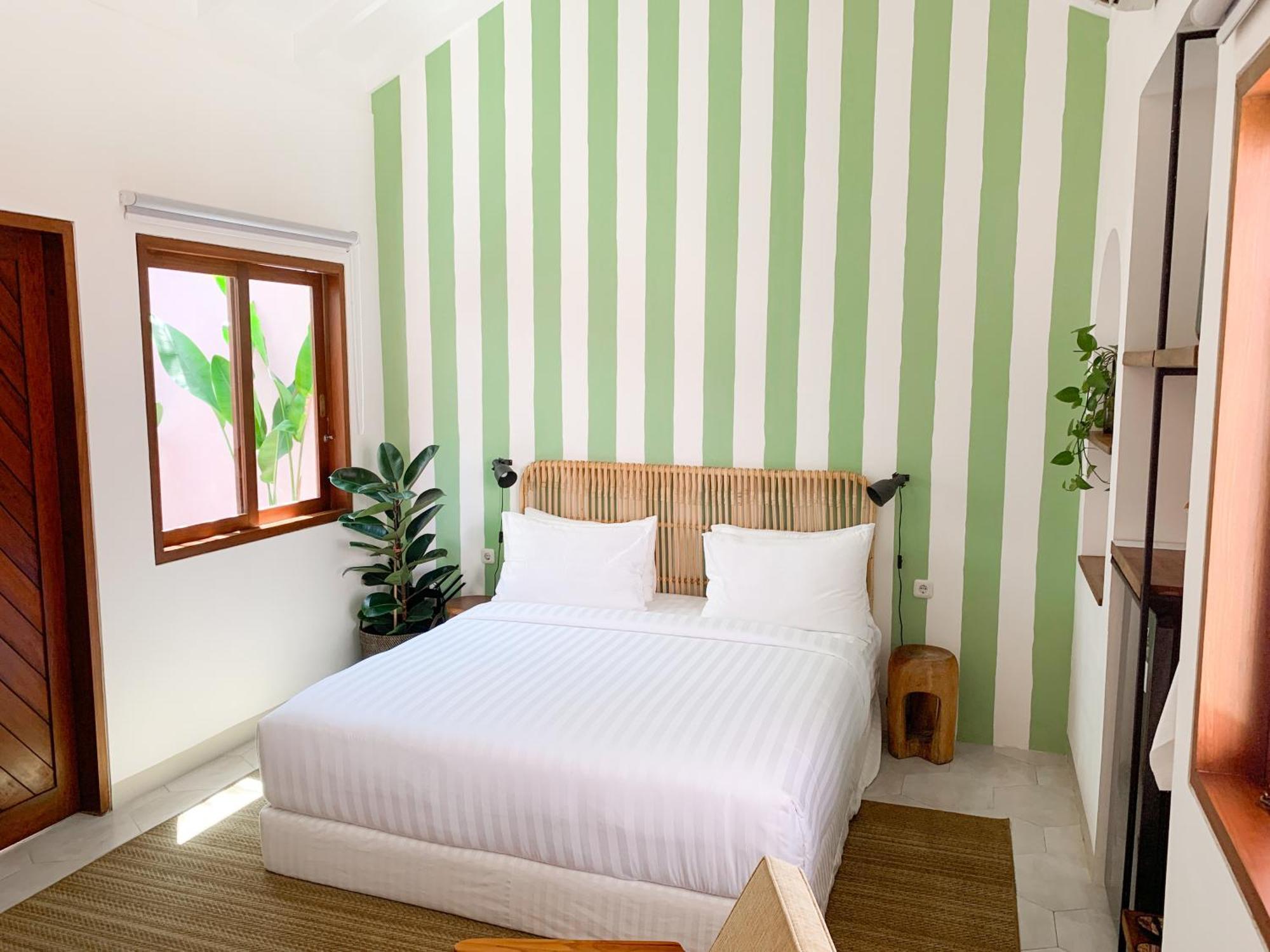 Happy Together By Kresna Hospitality Seminyak  Exterior photo