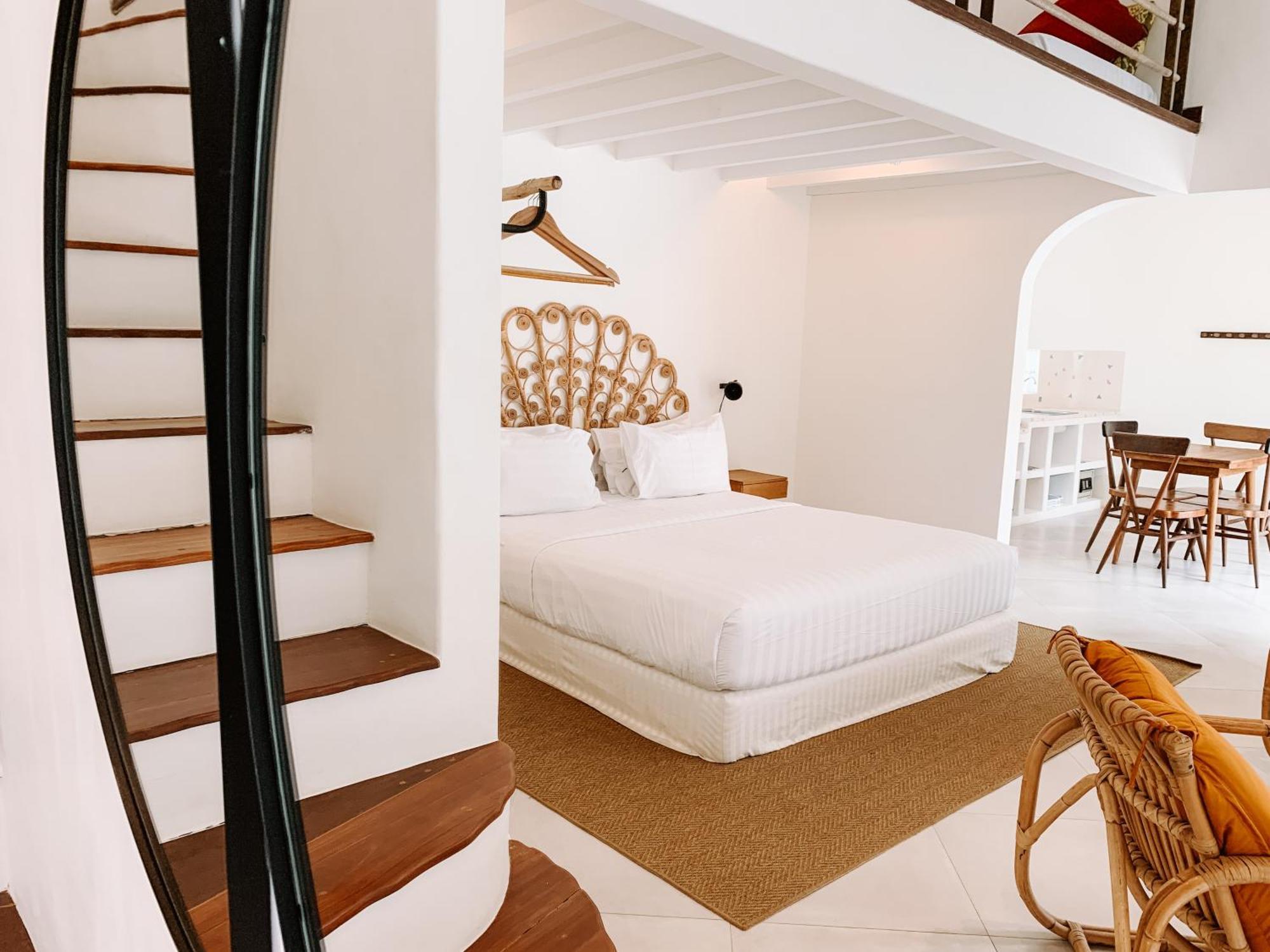 Happy Together By Kresna Hospitality Seminyak  Exterior photo